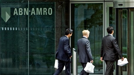 Des employés du siège de la banque ABN Amro à Amsterdam le 19 mai 2009 (image d'illustration).