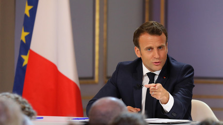 Emmanuel Macron à l'Elysée, le 25 avril.