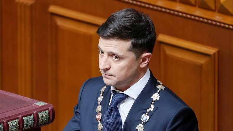 Investi président, Zelensky se fixe comme tâche l'instauration d'un «cessez-le-feu» dans le Donbass