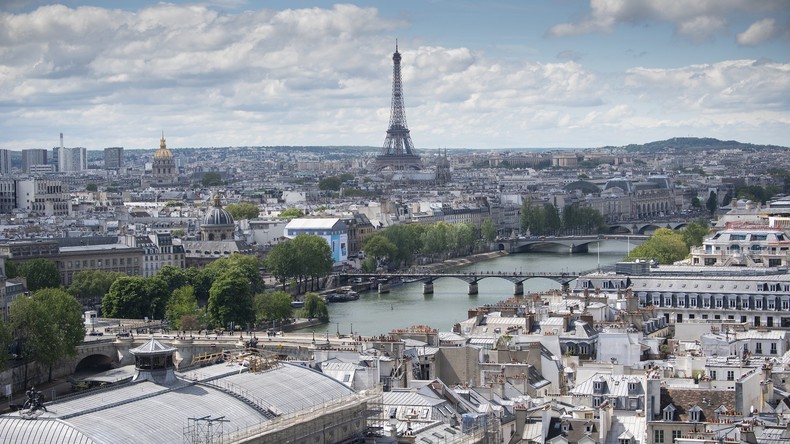 Surprise écologiste, effondrement de LR : la campagne de Paris secouée par les européennes