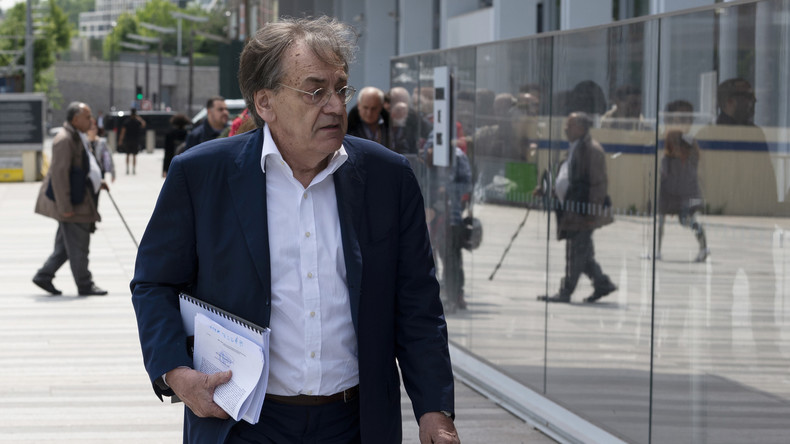 Alain Finkielkraut n'a pas envie de voir les femmes jouer au football