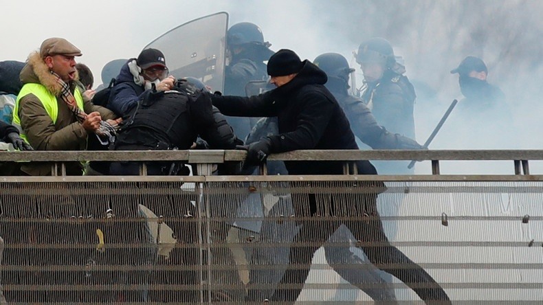 Une centaine de donateurs de la cagnotte Leetchi pour l'ex-boxeur Dettinger convoqués par la police