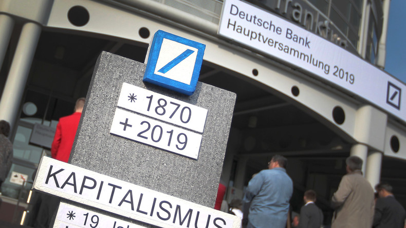 La Deutsche Bank va créer une banque poubelle pour y loger 50 milliards d’euros d’actifs douteux