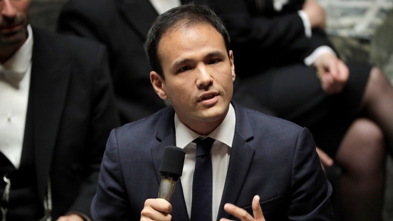 «ll y a un risque monstrueux» : un membre du gouvernement accuse RT d'ingérence politique en France