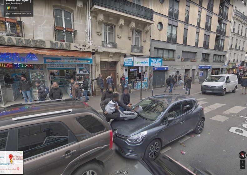 Google Street View révèle-t-il... une agression boulevard de la Chapelle à Paris ? (PHOTO)