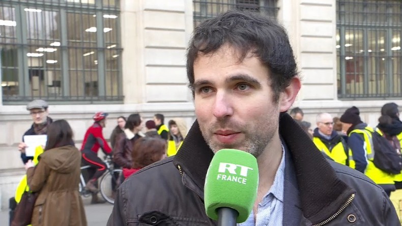 Suspension du policier syndicaliste Alexandre Langlois : «Ils veulent m'asphyxier financièrement»