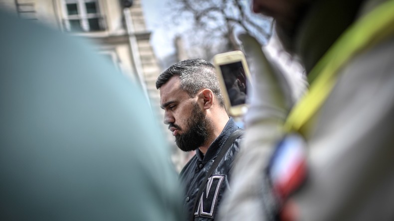 Des figures des Gilets jaunes interpellées sur les Champs-Elysées en marge du défilé