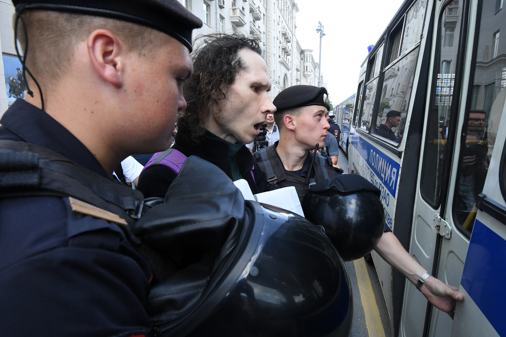Russie : plus de 1 000 interpellations lors d'une manifestation non autorisée à Moscou