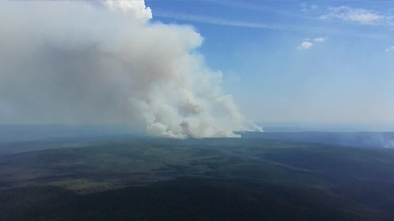 Etat d'urgence dans quatre régions de Russie en raison de gigantesques feux de forêt (IMAGES)