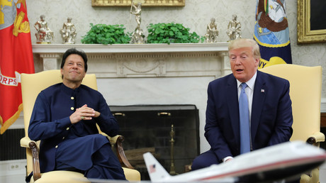 Rencontre au sommet entre le Premier ministre pakistanais et le président américain dans le bureau ovale de la Maison Blanche, le 22 juillet.