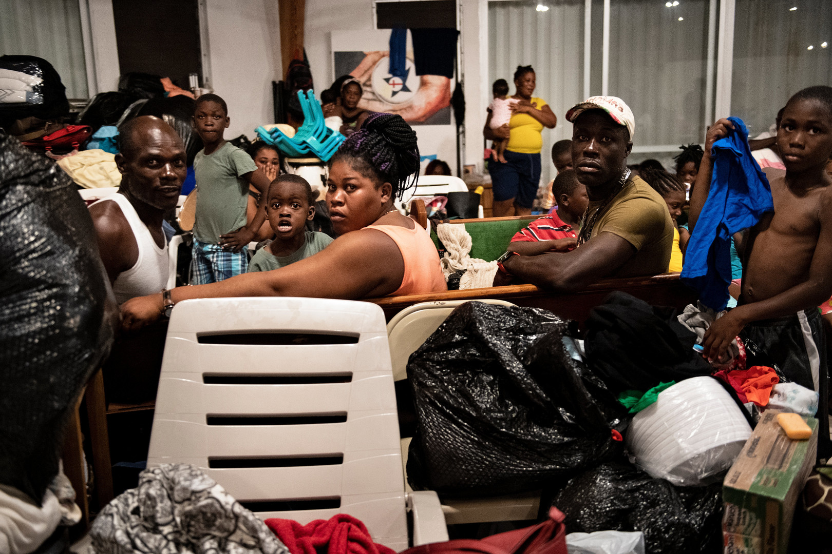 Désolation aux Bahamas après le passage de l'ouragan Dorian qui a fait au moins 40 morts (IMAGES)