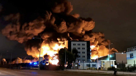 L'usine Lubrizol de Rouen en proie aux flammes, le 26 septembre 2019 (image d'illustration).