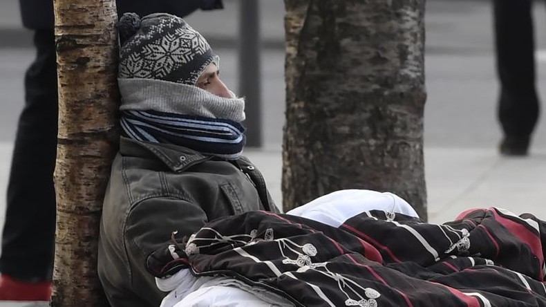 612 sans-abri morts en 2018, malgré la promesse de «Zéro SDF» d’Emmanuel Macron