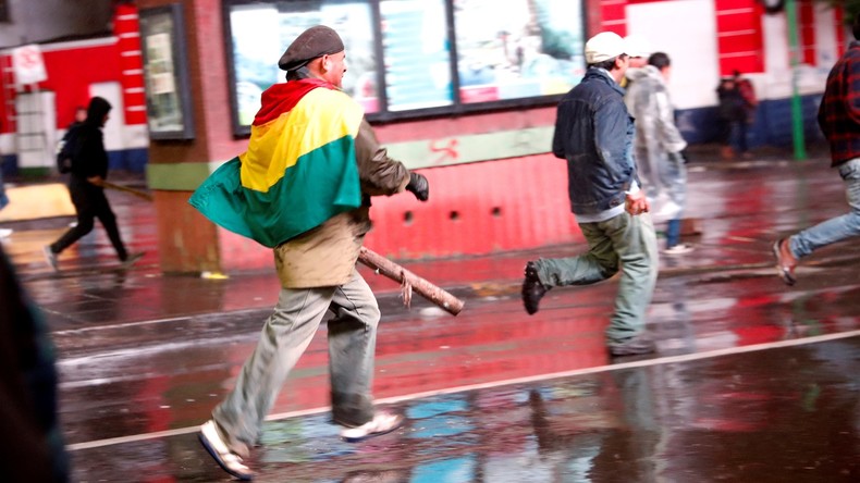 Chaos dans la capitale bolivienne après le «coup d'Etat» dénoncé par Evo Morales