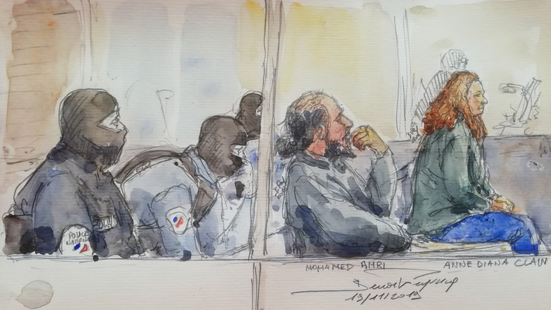 Anne Diana Clain, la sœur des «voix françaises de Daesh», condamnée à neuf ans de prison