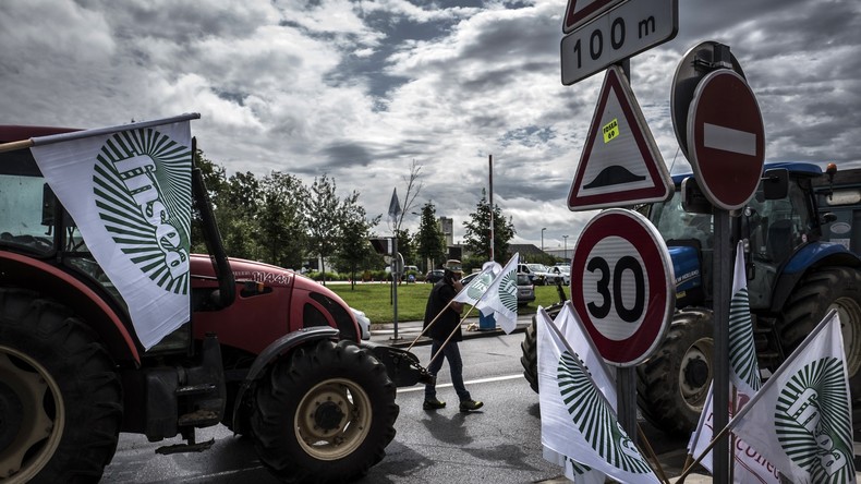 «Ras-le-bol» des agriculteurs : plus de 1 000 tracteurs attendus à Paris le 27 novembre