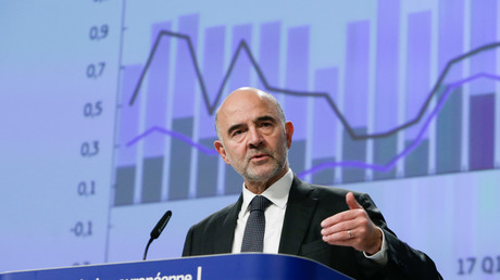 Pierre Moscovici, commissaire européen aux Affaires économiques et monétaires à la Fiscalité et à l'Union douanière, s'exprime à l'occasion d'une conférence de presse de la Commission européenne à Bruxelles, le 7 novembre 2019 (image d'illustration).