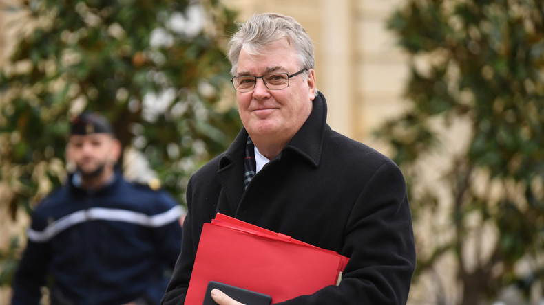 #DelevoyeGate : le «Monsieur retraites» du gouvernement a oublié de déclarer deux autres mandats