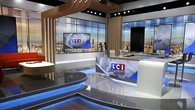 Le soutien à la grève minoritaire ? Une insoumise signale au CSA un sondage tronqué sur LCI