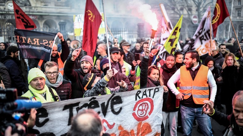 Le mouvement social contre les retraites est désormais aussi long que celui de 1995