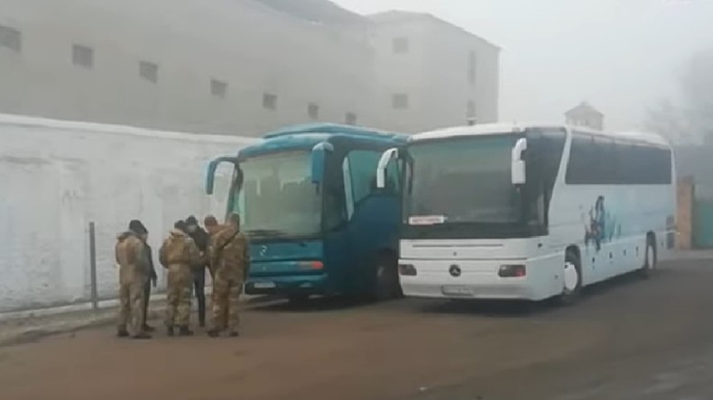 Echange de prisonniers entre Kiev et les républiques autoproclamées du Donbass