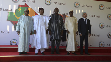 Les cinq président des Etats membres du G5 se rencontrent à Niamey pour évoquer la situation sécuritaire dans la région, le 15 décembre (2019).