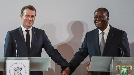 Emmanuel Macron et Alassane Ouattara ont annoncé la fin du franc CFA, ce 21 décembre, à Abidjan.