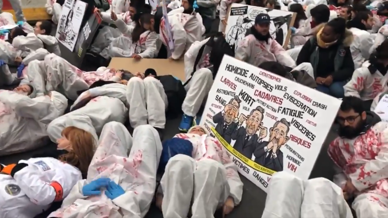 «Une police unie, un statut unique» : la police scientifique manifeste à Paris