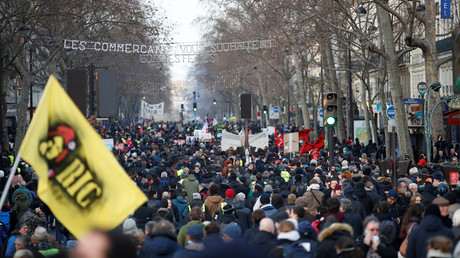 Manifestation le 11 janvier contre le projet de réforme des retraites, ici à Paris.