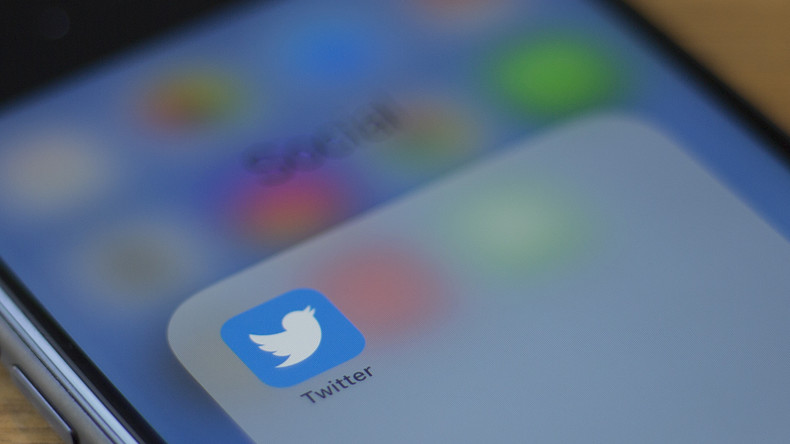 Pour lutter contre les faux contenus, Twitter va retirer ou étiqueter certaines publications
