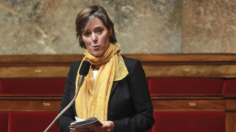 «Grand bond en arrière» sur les retraites : le lapsus d'une députée LREM régale l'opposition