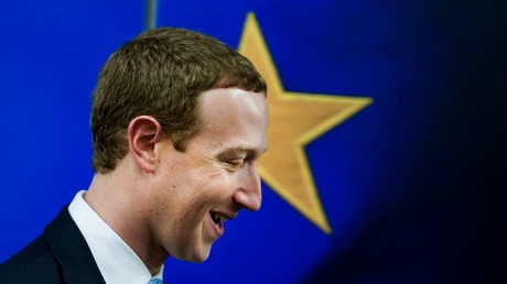 Mark Zuckerberg lors de sa venue à Bruxelles, le 17 février.