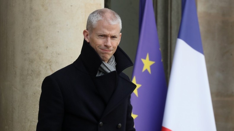 Coronavirus : le ministre français de la Culture Franck Riester testé positif mais «en forme»