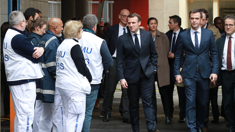 Dans certaines parties du territoire, «nous ne sommes plus vraiment» en «phase 2», reconnaît Macron