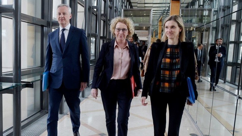 Coronavirus : en quelques jours 3 600 entreprises ont demandé le chômage partiel