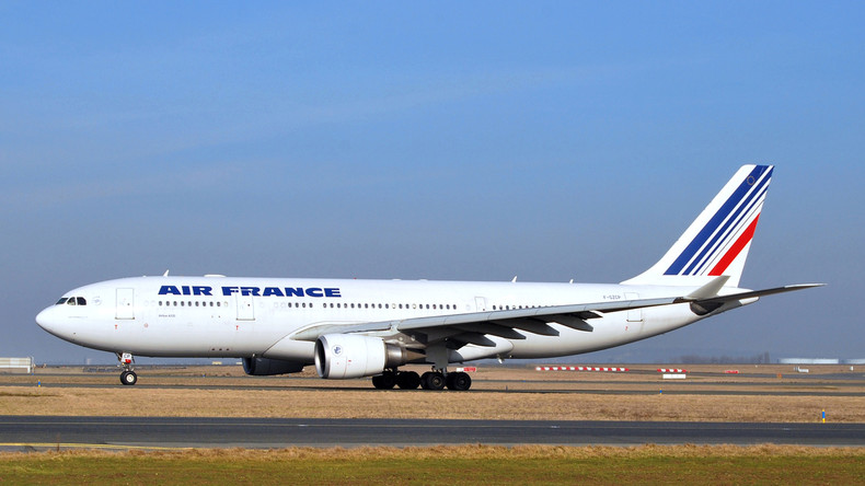 Congo Brazzaville : un avion devant rapatrier des Français endommagé par des coups de feu