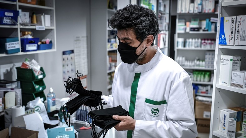 Coronavirus : une vaste escroquerie visant les pharmacies françaises révélée
