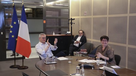 Bruno Le Maire lors d'une réunion des ministres des finances de l'UE par visioconférence, à Paris, le 9 avril 2020 (image d'illustration).