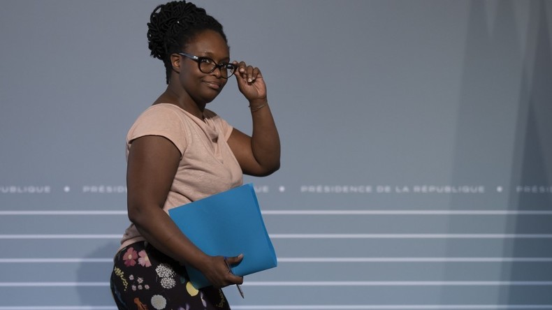Sibeth Ndiaye raillée après avoir dévoilé le nouveau site gouvernemental contre la désinformation