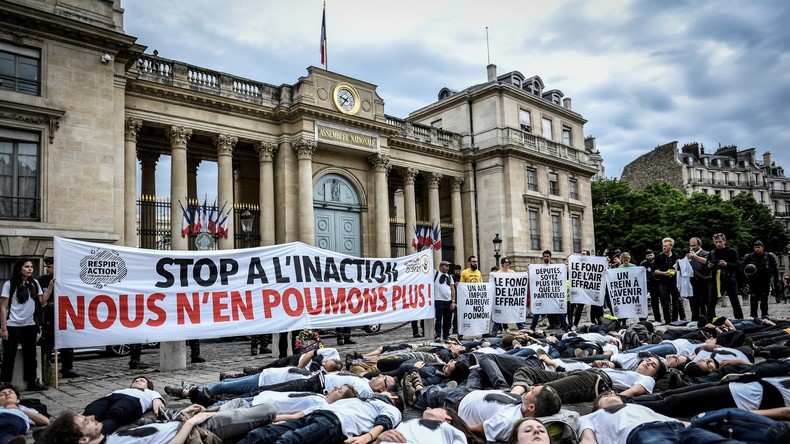 Les banques françaises très exposées au schiste américain, malgré l’accord de Paris sur le climat