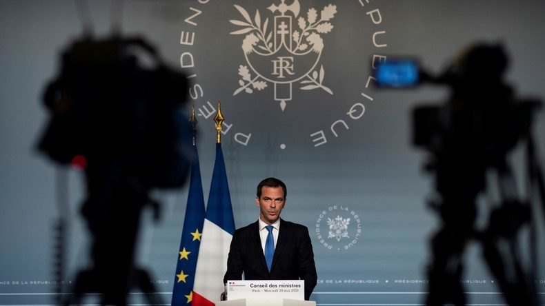 Après une étude, Olivier Véran veut modifier les conditions de prescription de l'hydroxychloroquine