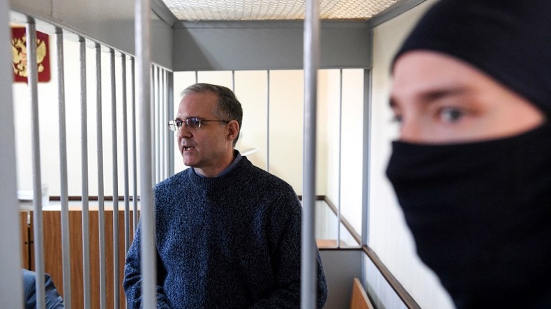 Russie : 18 ans requis contre un ancien marine américano-britannique accusé d'espionnage