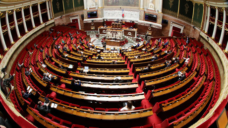 L'Assemblée nationale devrait prochainement voir arriver un nouveau groupe parlementaire qui ne se situera ni dans l'opposition ni dans la majorité (image d'illustration).