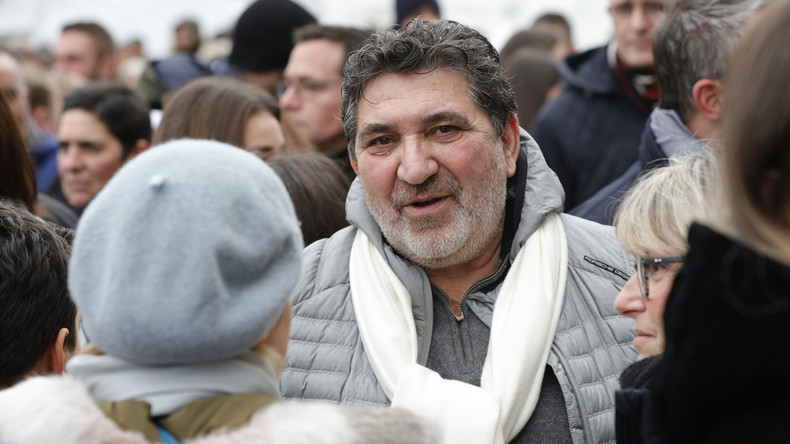 George Floyd et Cédric Chouviat, tous deux «condamnés à mort» par un contrôle, selon son père