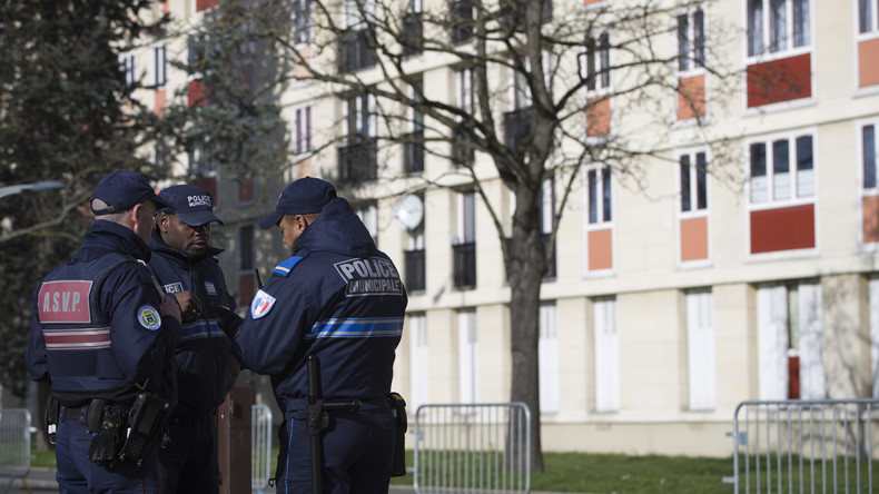 Sarcelles : le Rassemblement national monte au créneau après le meurtre d'un homme de 23 ans