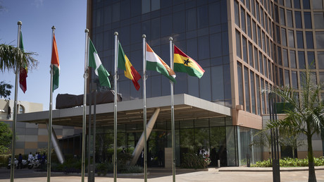 Vue générale de l'hôtel Sheraton à Bamako le 23 juillet 2020, où les dirigeants ouest-africains sont rassemblés.