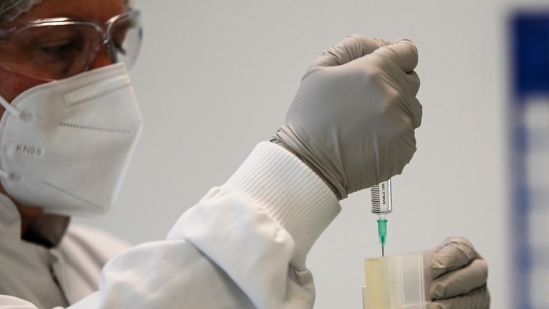 Covid-19 : plus grand nombre de cas détectés en 24h depuis deux mois en France