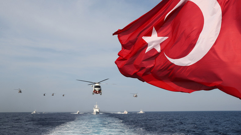 Tensions en Méditerranée : la Turquie mène des exercices militaires avec la marine américaine