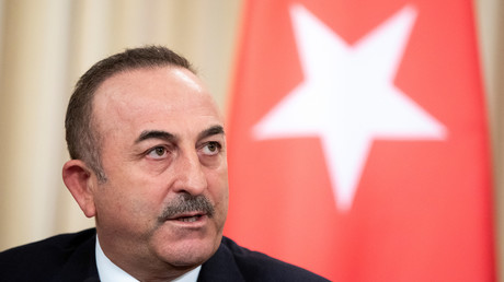 Le ministre turc des Affaires étrangères Mevlut Cavusoglu, lors d'une conférence de presse à Moscou en janvier 2020 (image d'illustration).