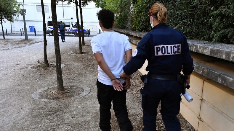 Angers : pourquoi le violeur étranger d'une étudiante ne peut pas être expulsé